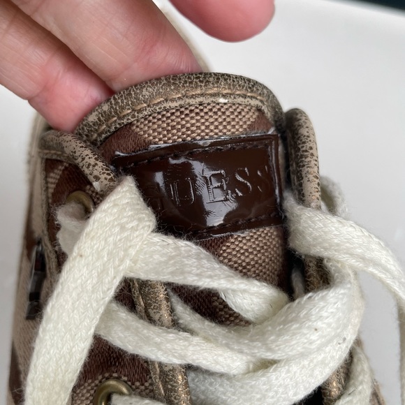 GUESS Brown logo sneakers Size 9 - Picture 8 of 12